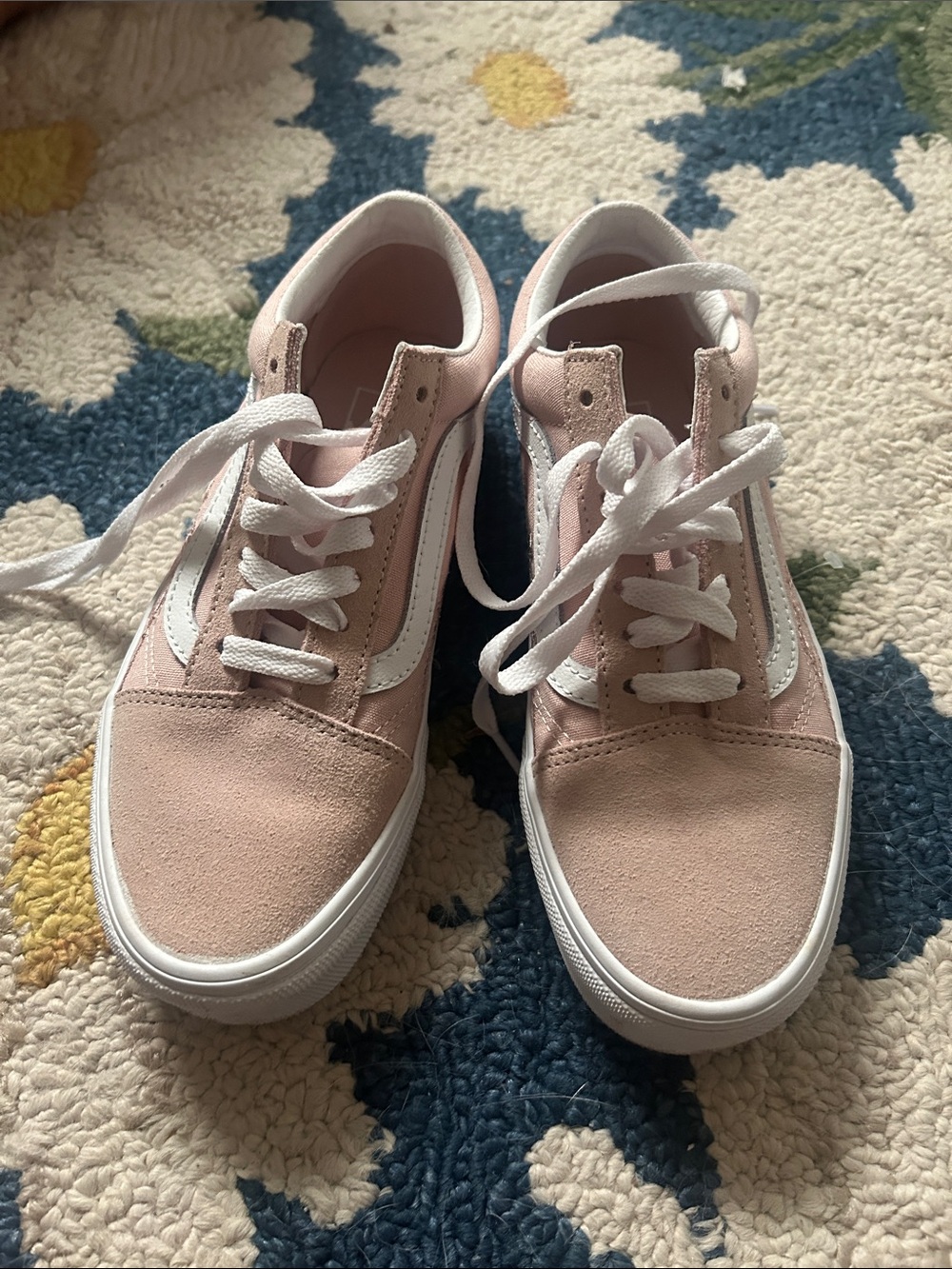 Vans Old Skool Low-Top Sneakers in Blush Pink and White